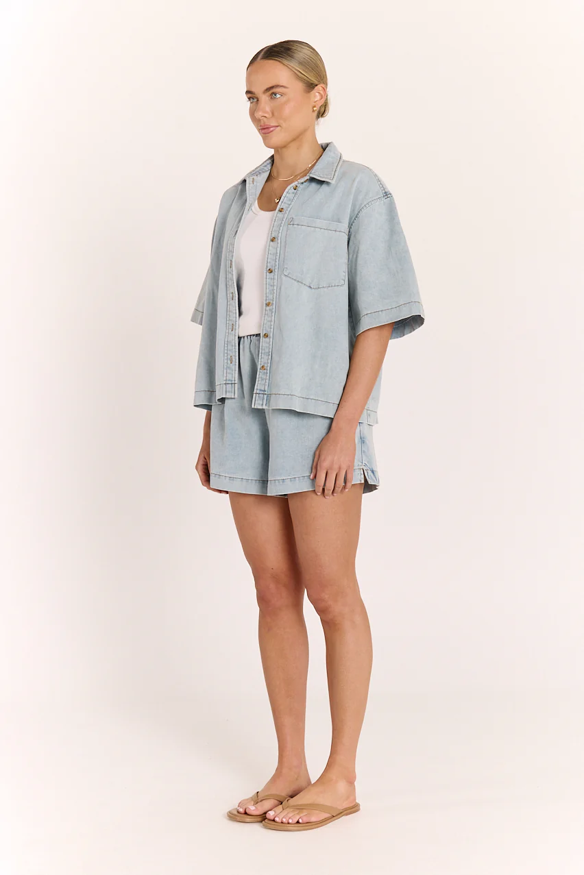 Arlo Cropped Shirt - Summer Blue - Image 5