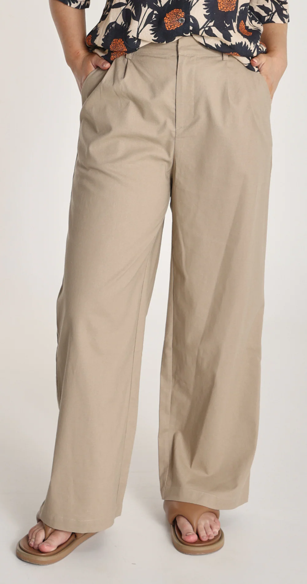 Carrie Linen Blend Pant - Camel - Image 3