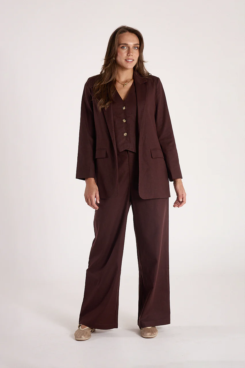 Carrie Linen Blend Vest - Chocolate - Image 4