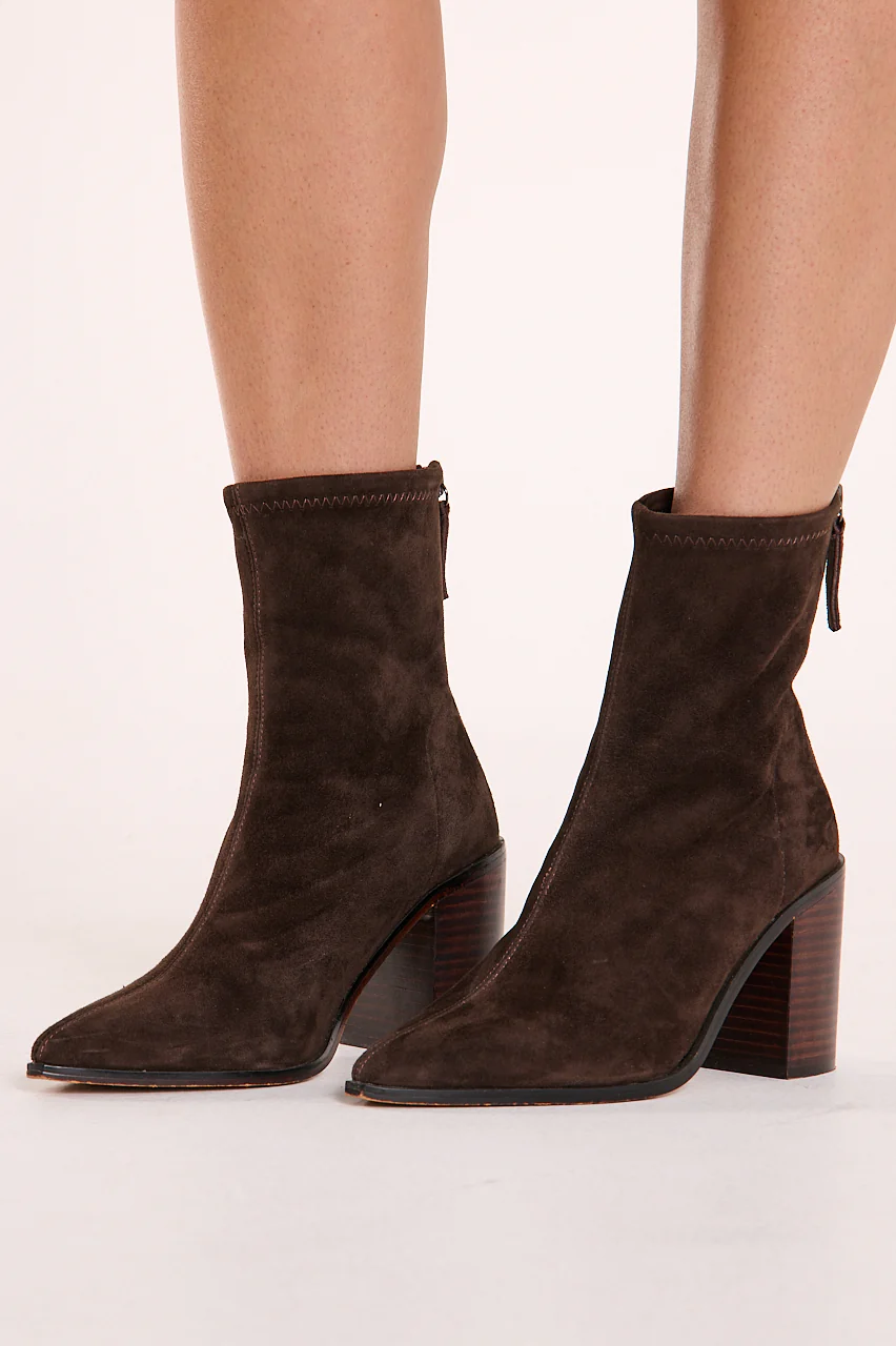 Chamonix Boot - Chocolate Suede