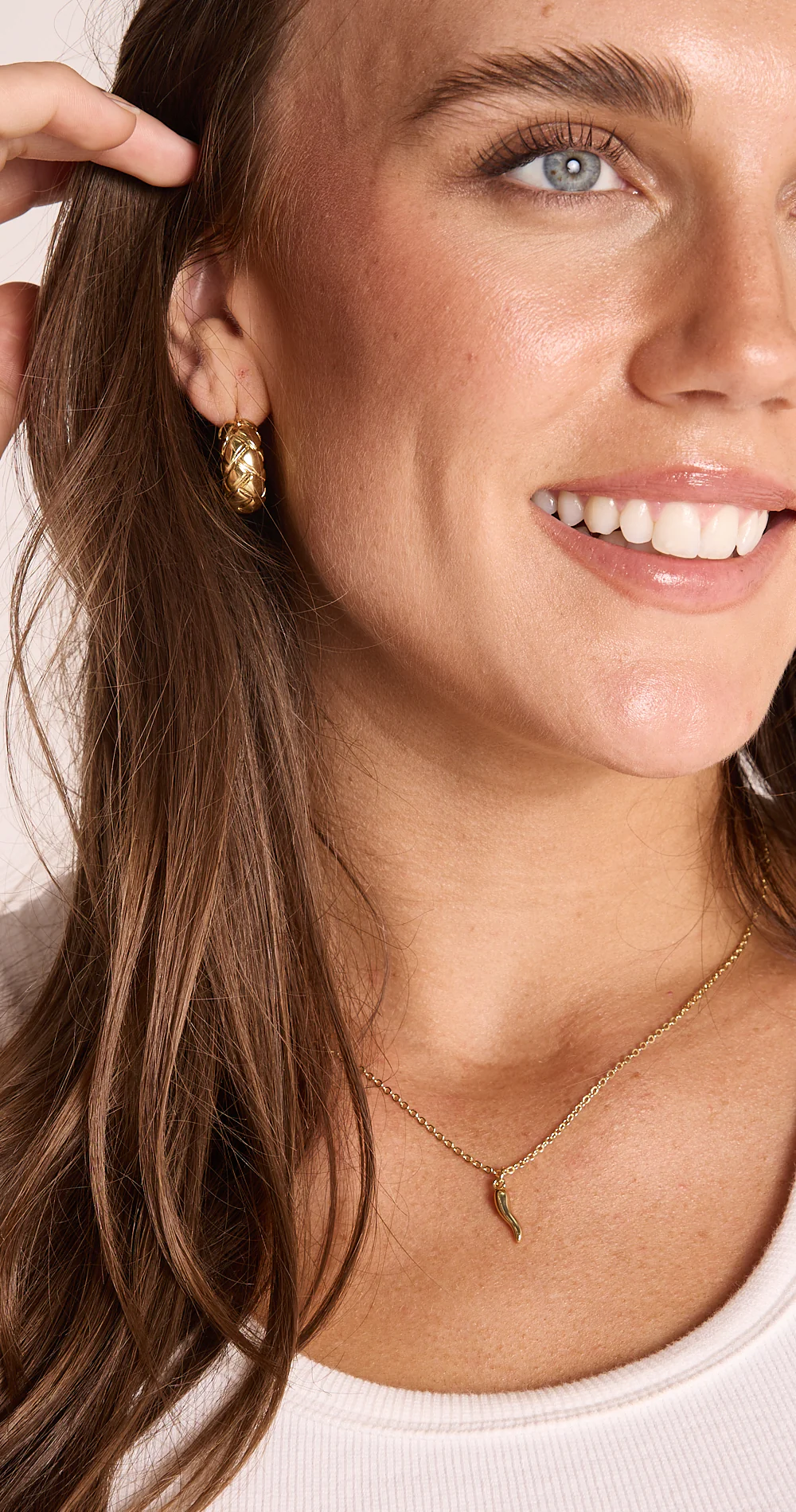 Chilli Necklace - Gold - Image 6