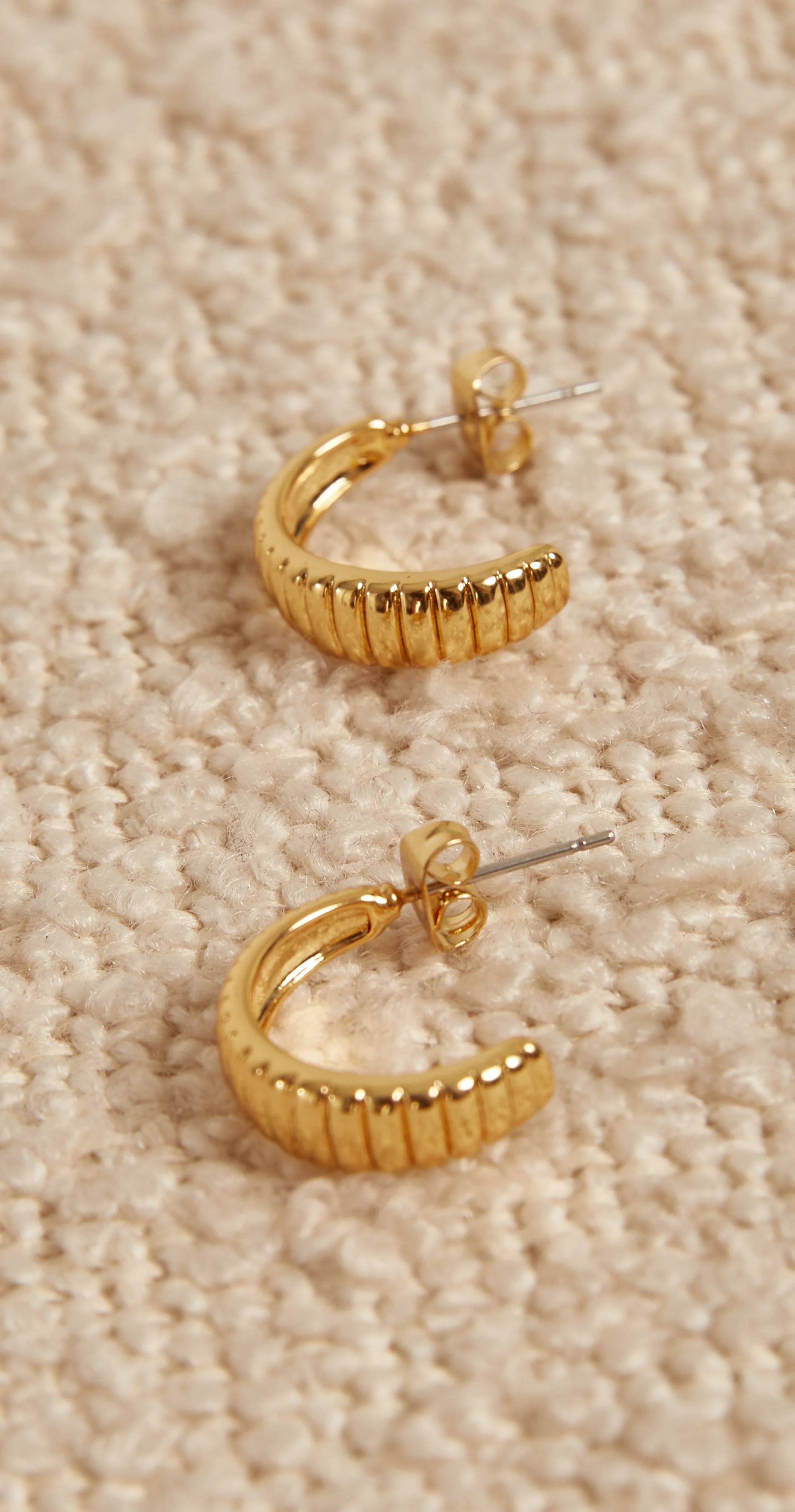 Diana Earrings - Gold - Image 4