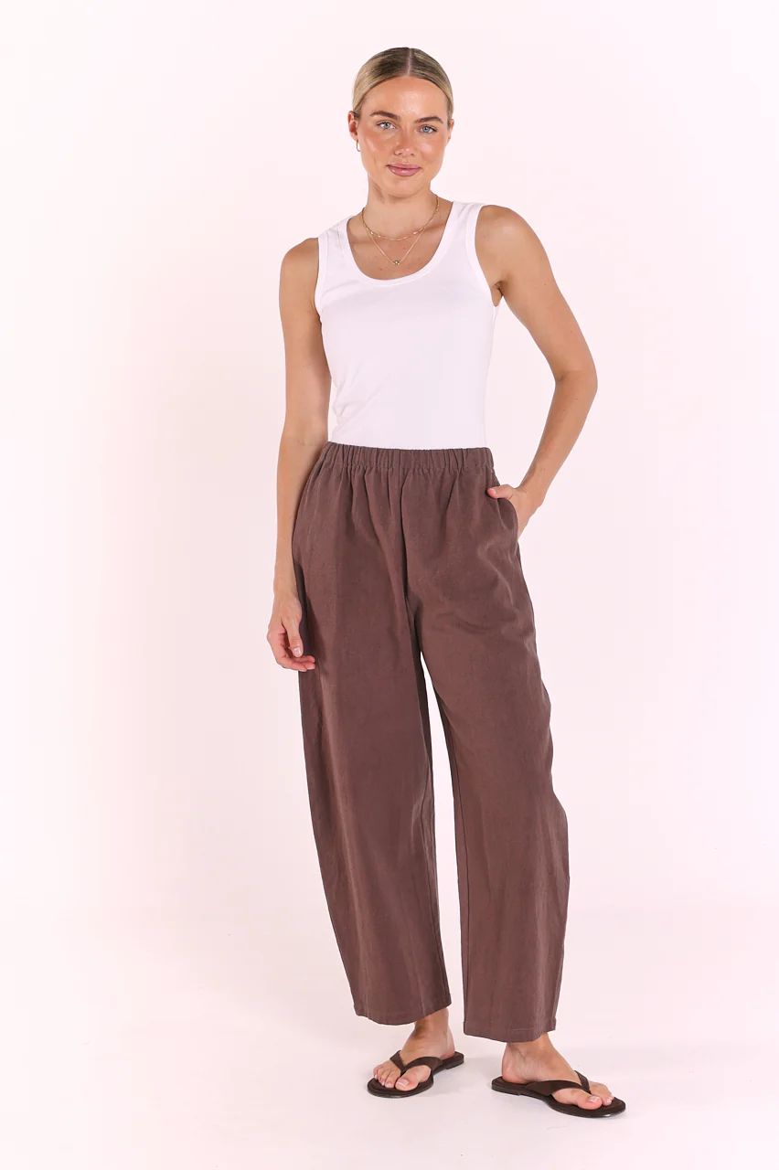 PRE-ORDER Eleanor Barrel Pant - Chocolate - Image 4