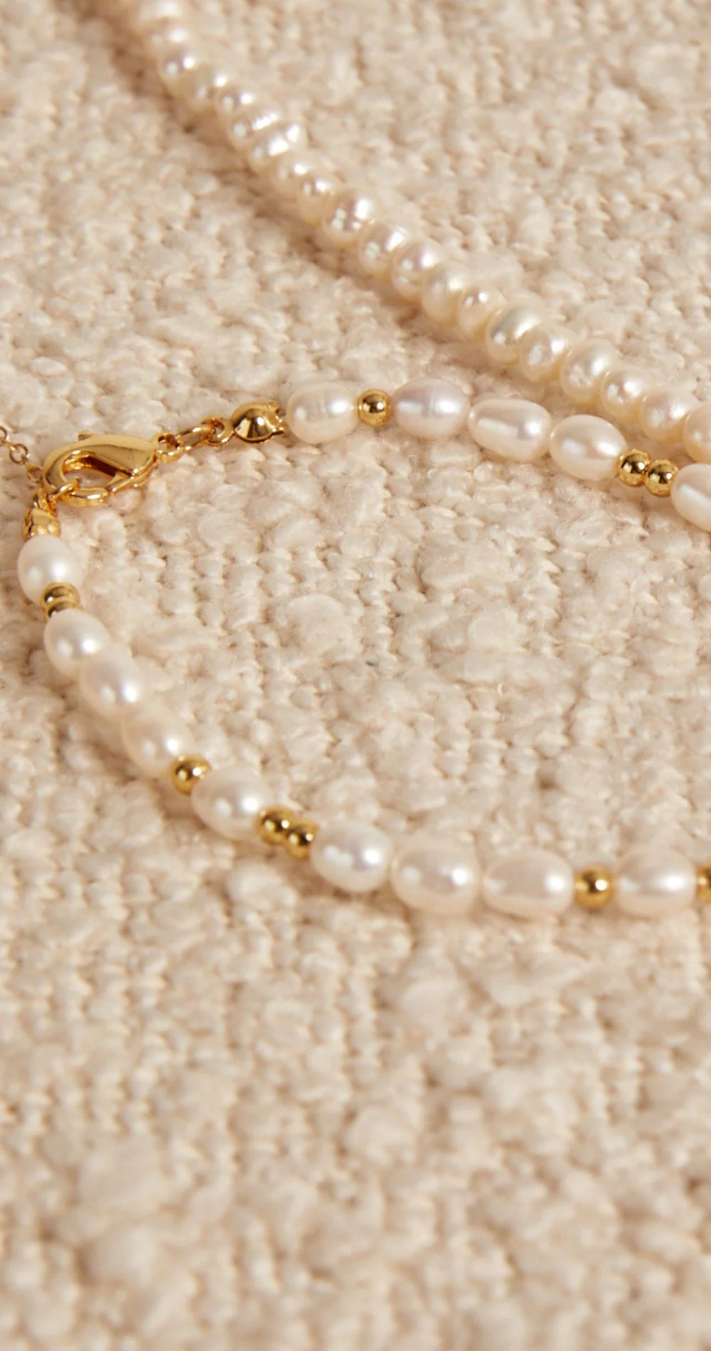 Eliza Bracelet - Pearl and Gold - Image 4