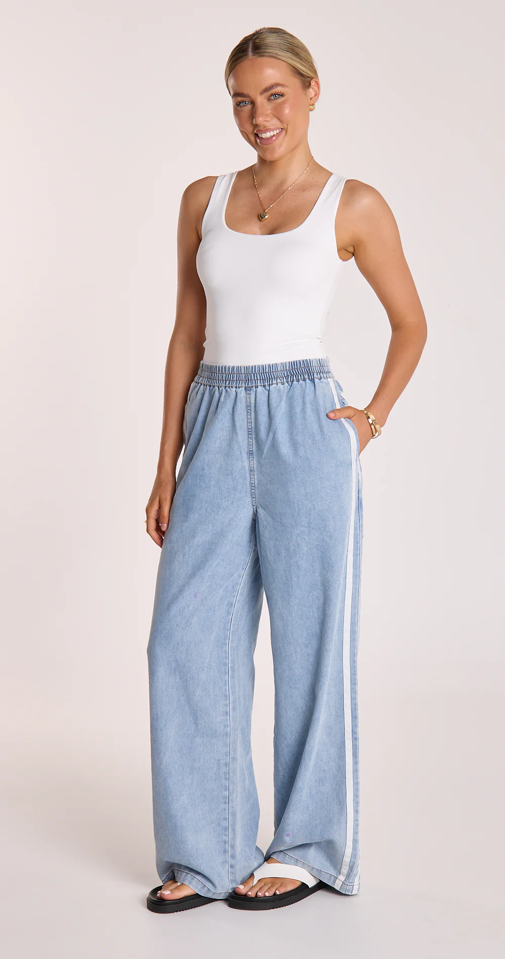 Everett Tank - White - Image 9