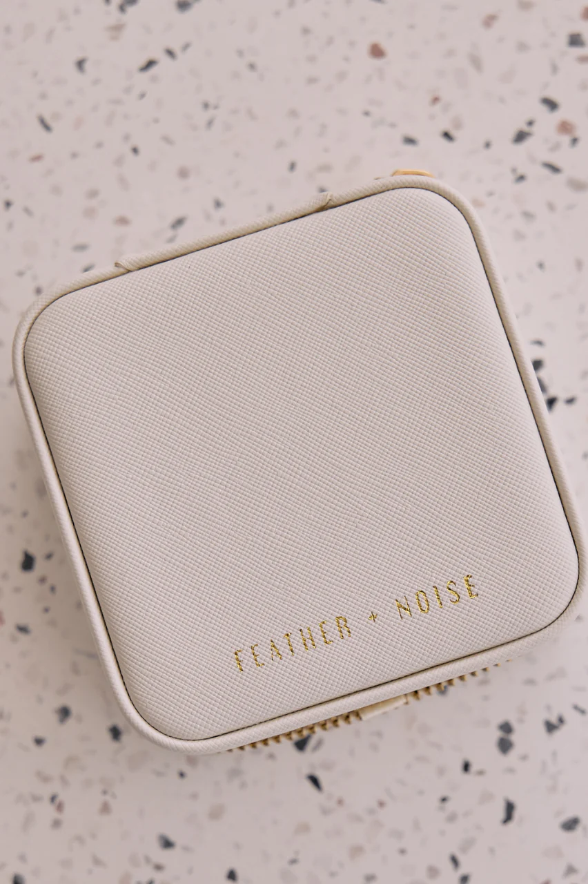 F&N Jewellery Case - Cream - Image 4