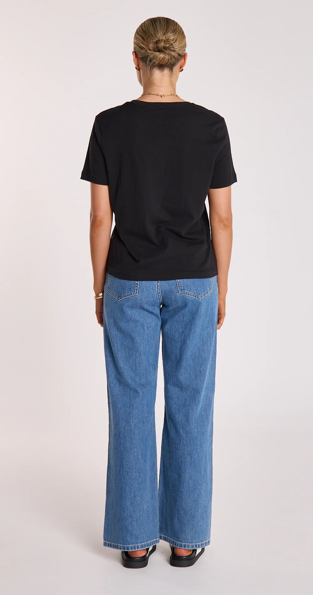 Harrie Tee - Black - Image 8
