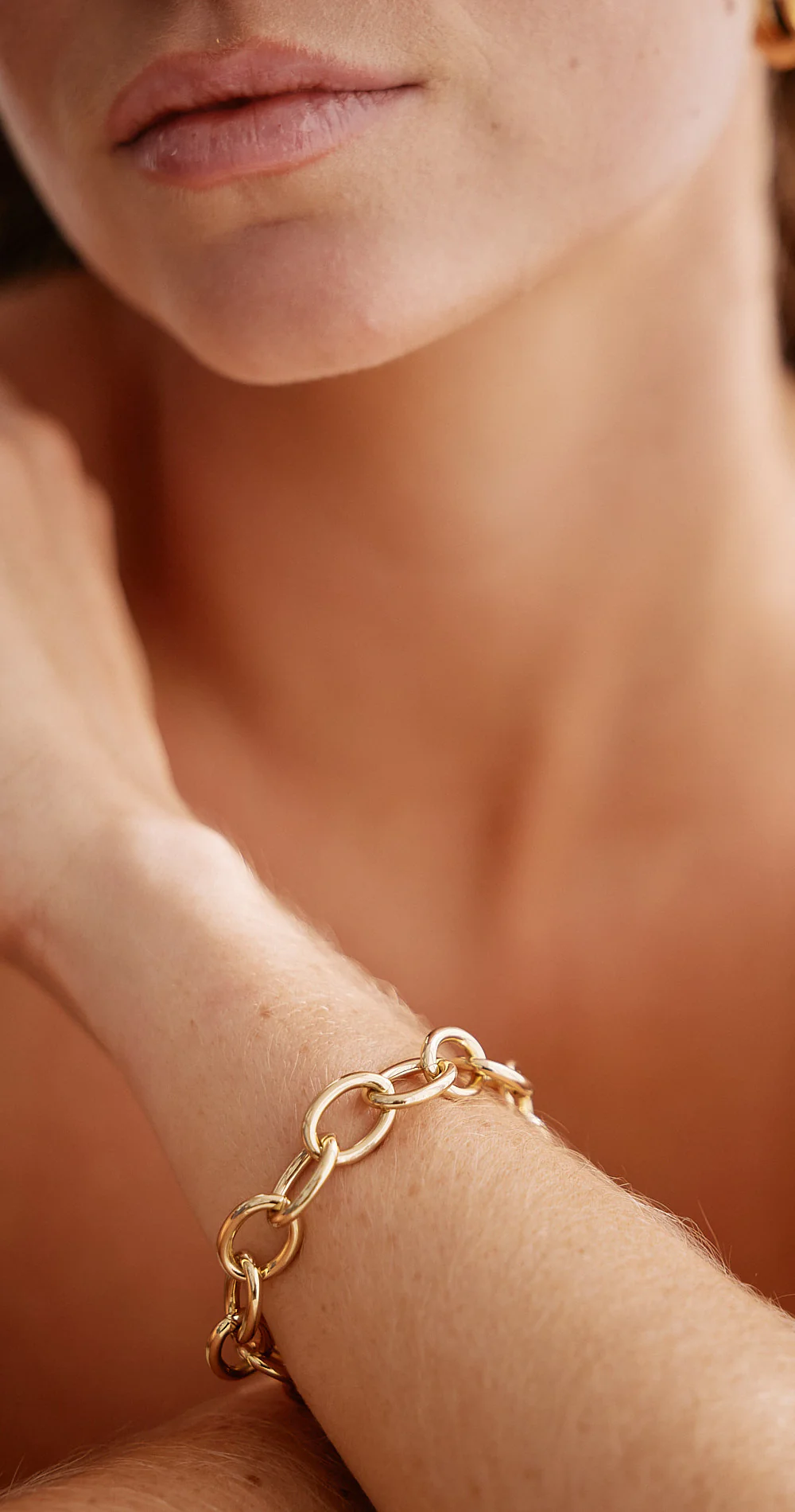 Izzy Bracelet 2 Pack - Gold - Image 4