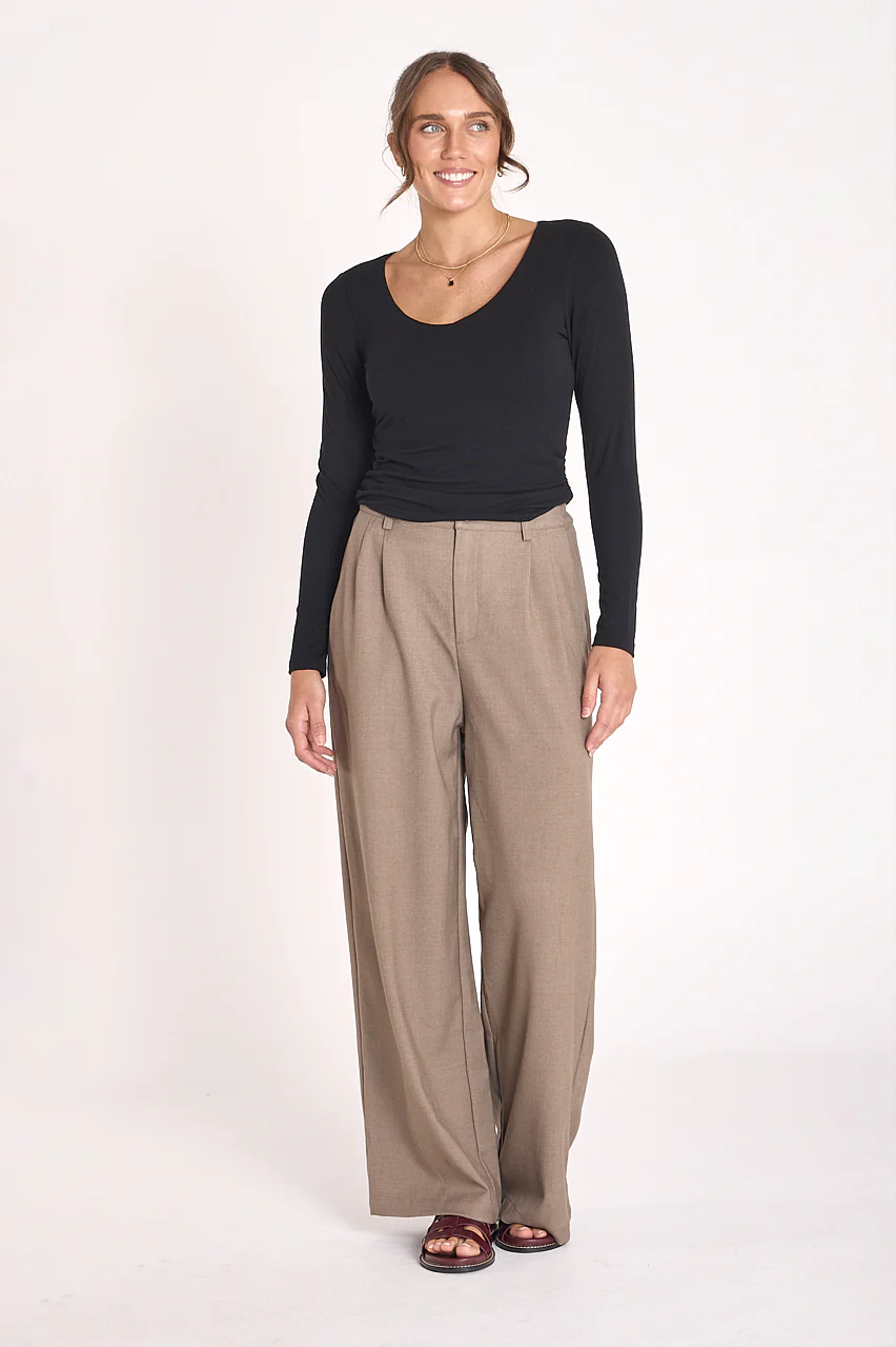 Julia Long Sleeve Top - Black - Image 3