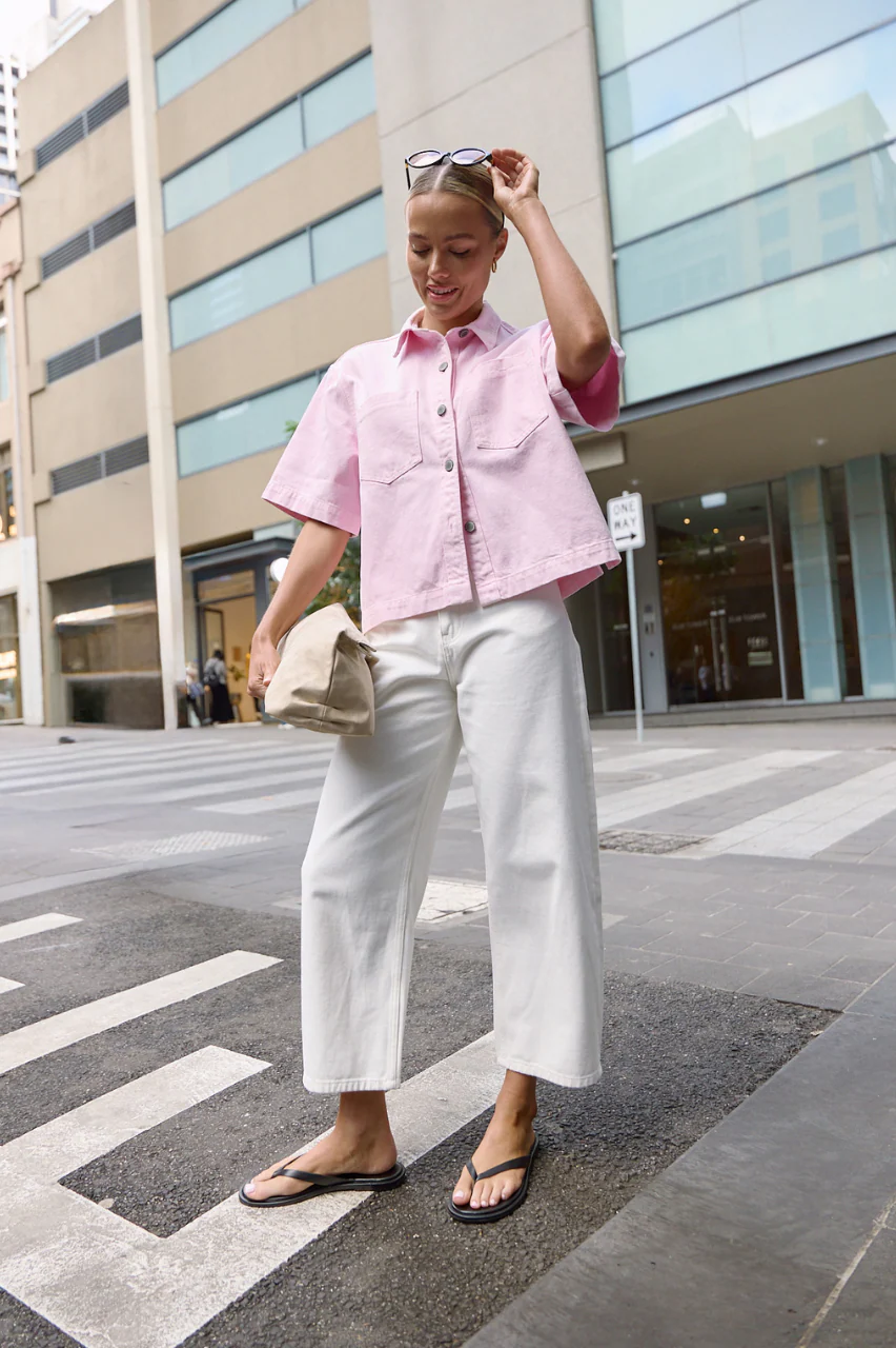 PRE-ORDER Lola Cropped Barrel Jean - White - Image 3