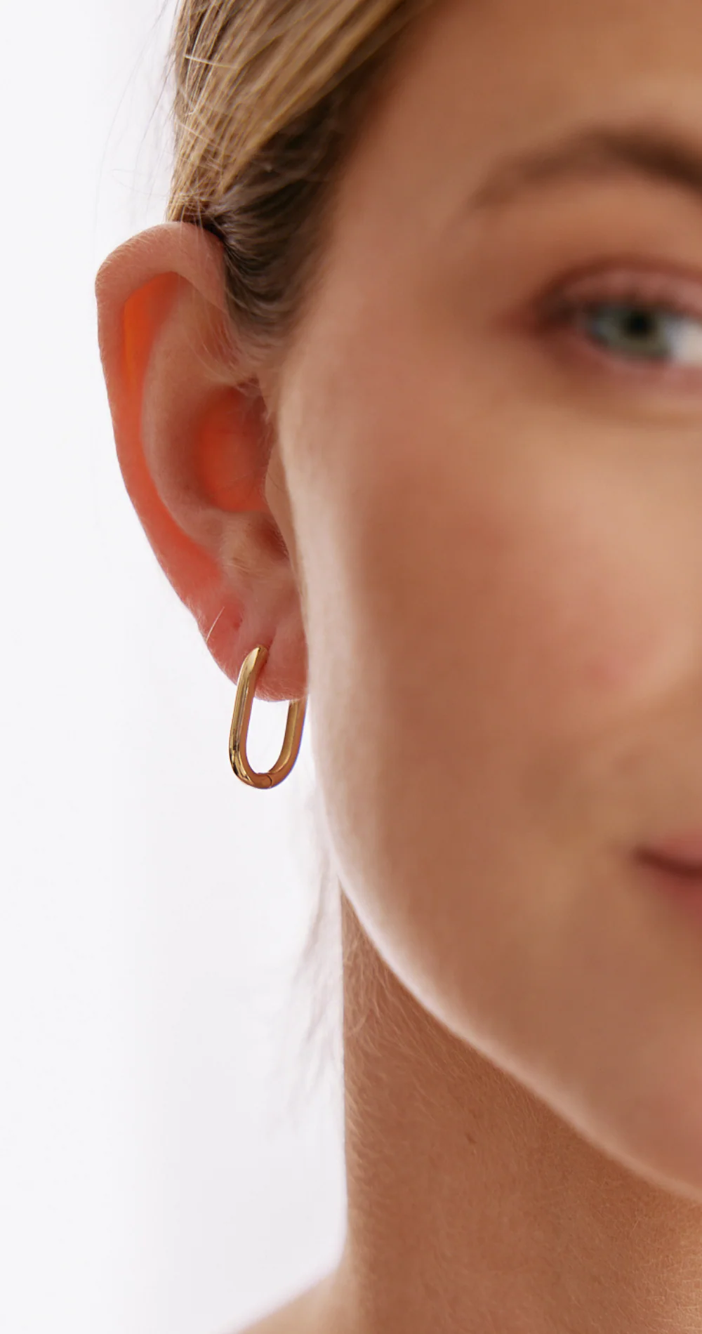 Louise Square Hoop Earrings - Gold - Image 2