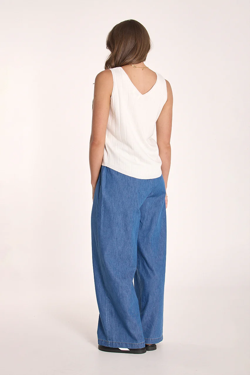 Mae V Neck Tank - White - Image 4