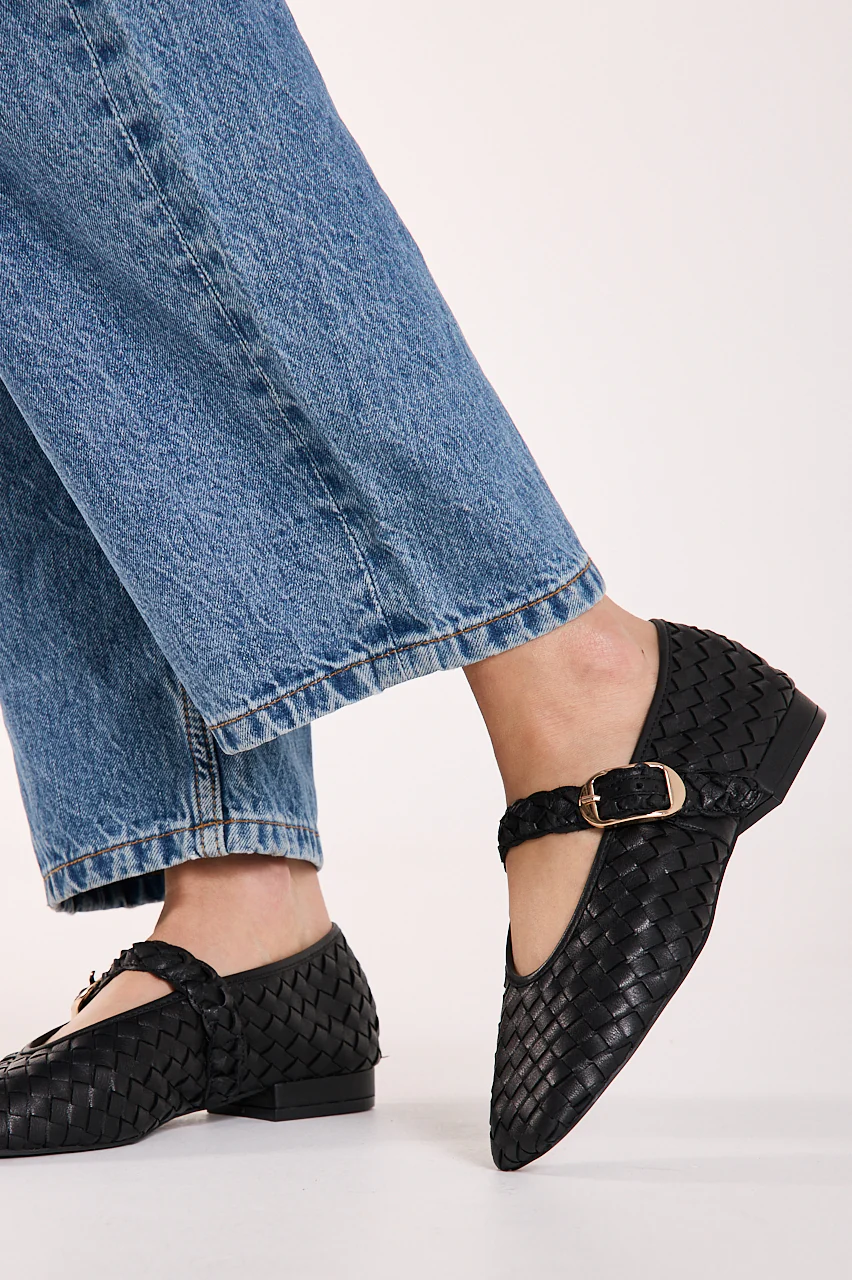 Mt Bulla Flat - Black Weave - Image 4