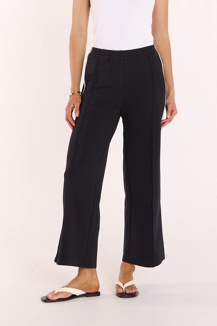 Noah Cropped Pant - Navy Stripe - Image 4