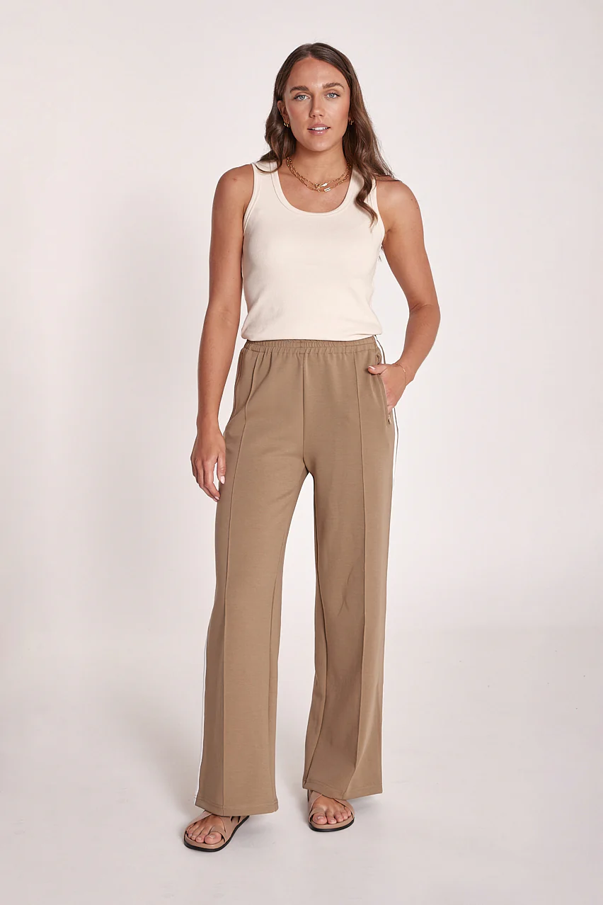 Noah Wide Pant - Camel Stripe - Image 4