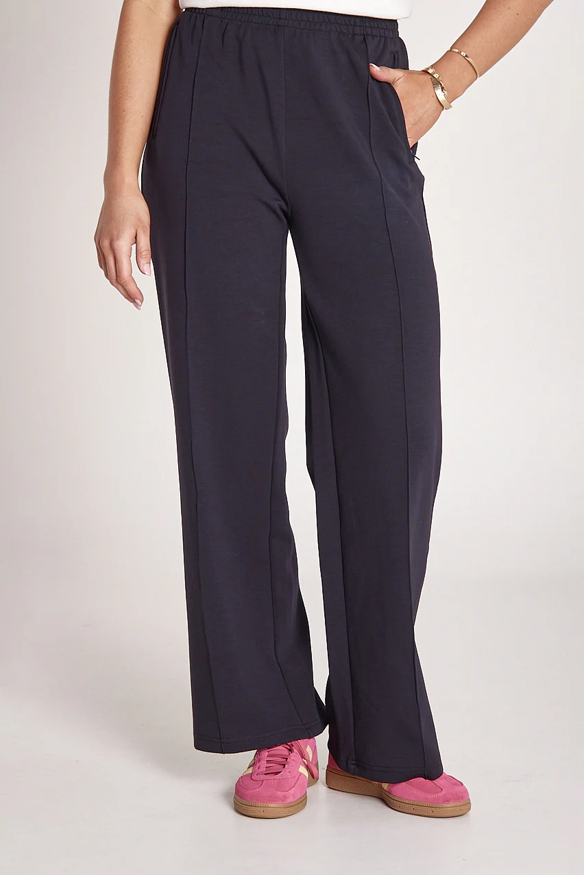 Noah Wide Pant - Navy - Image 4