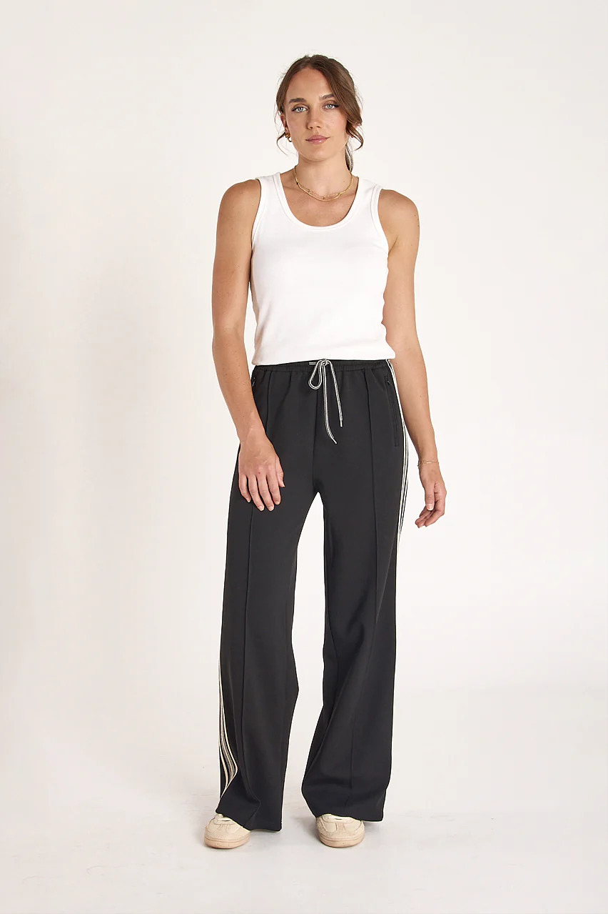 PRE-ORDER Noah Wide Pant - Luxe Black - Image 3