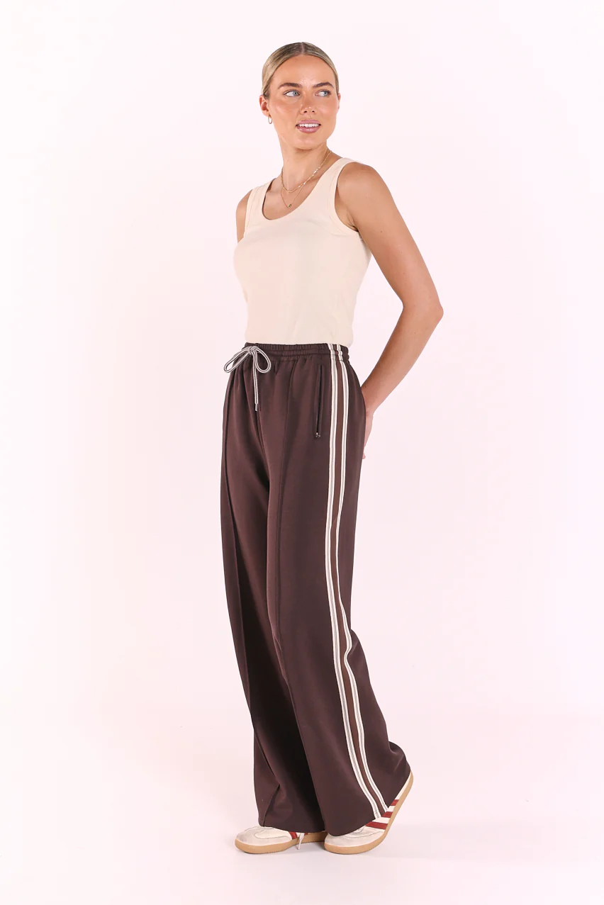 Noah Wide Pant - Luxe Dark Chocolate - Image 2