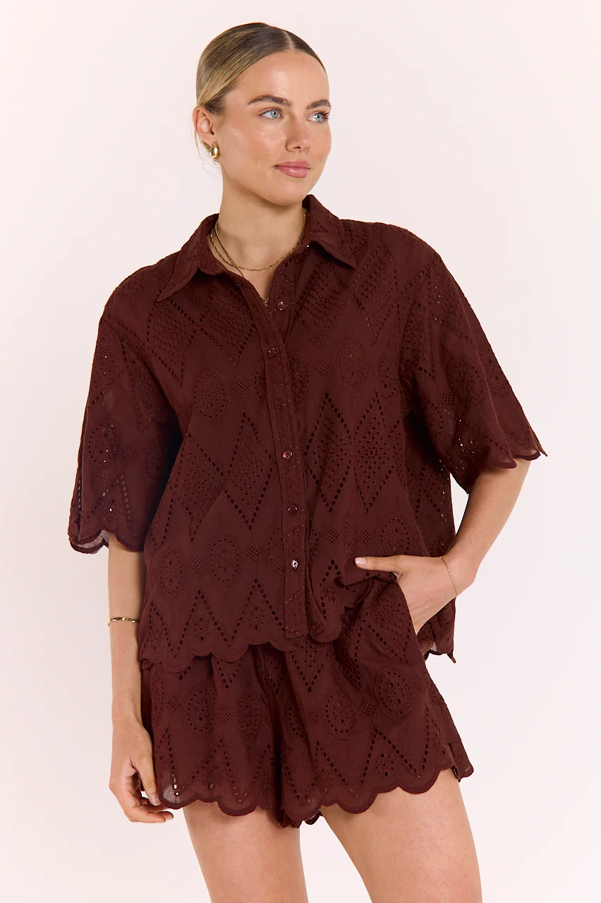Sienna Cropped Shirt - Chocolate - Image 2