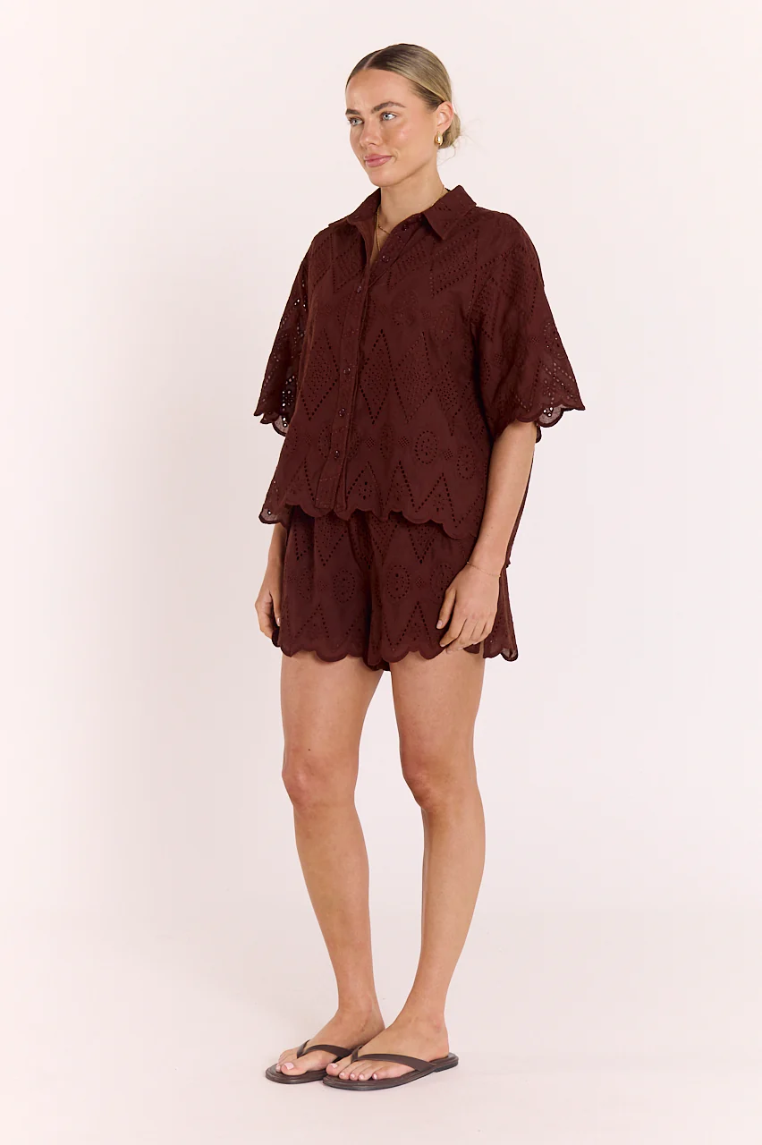 Sienna Cropped Shirt - Chocolate - Image 5