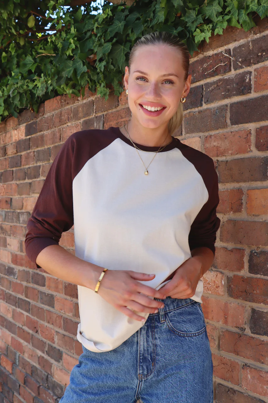 Sloane Tee - Chocolate Cream