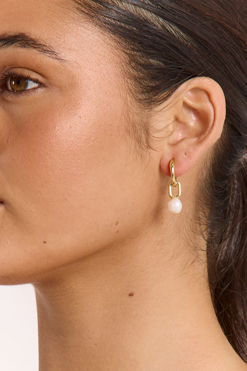 Tiana Earrings - Gold - Image 2
